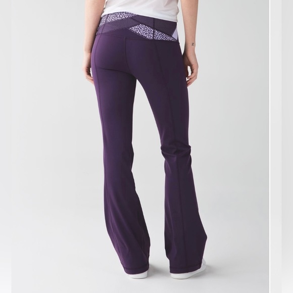 Lululemon Groove Pant III (Regular) *Full-On Luon leggings - Picture 2 of 9